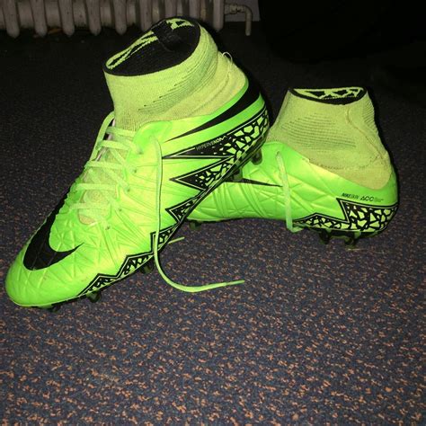 Nike hypervenom sock boots